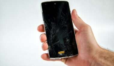 ekrani cizilen cep telefonlari nasil korursunuz teknosa