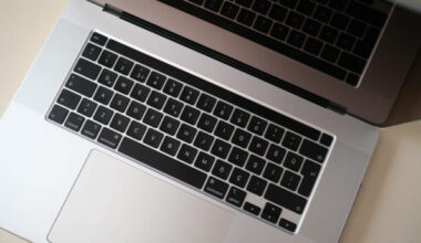 Hangi macbook'u satın almalıyım?