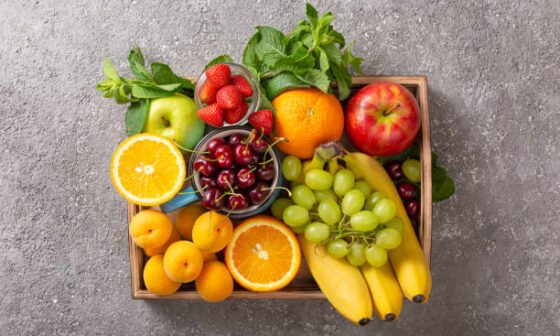 Yaz Meyvelerinden Tatlı Yapımı: Sağlıklı ve Lezzet Dolu Tatlar